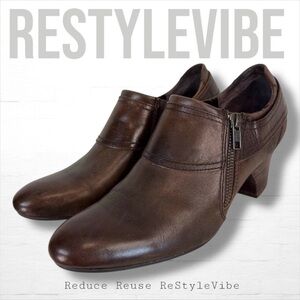 BORN Women’s Size 8 Booties Shoes Heeled Boots Low Leather Side Zipper Huntley